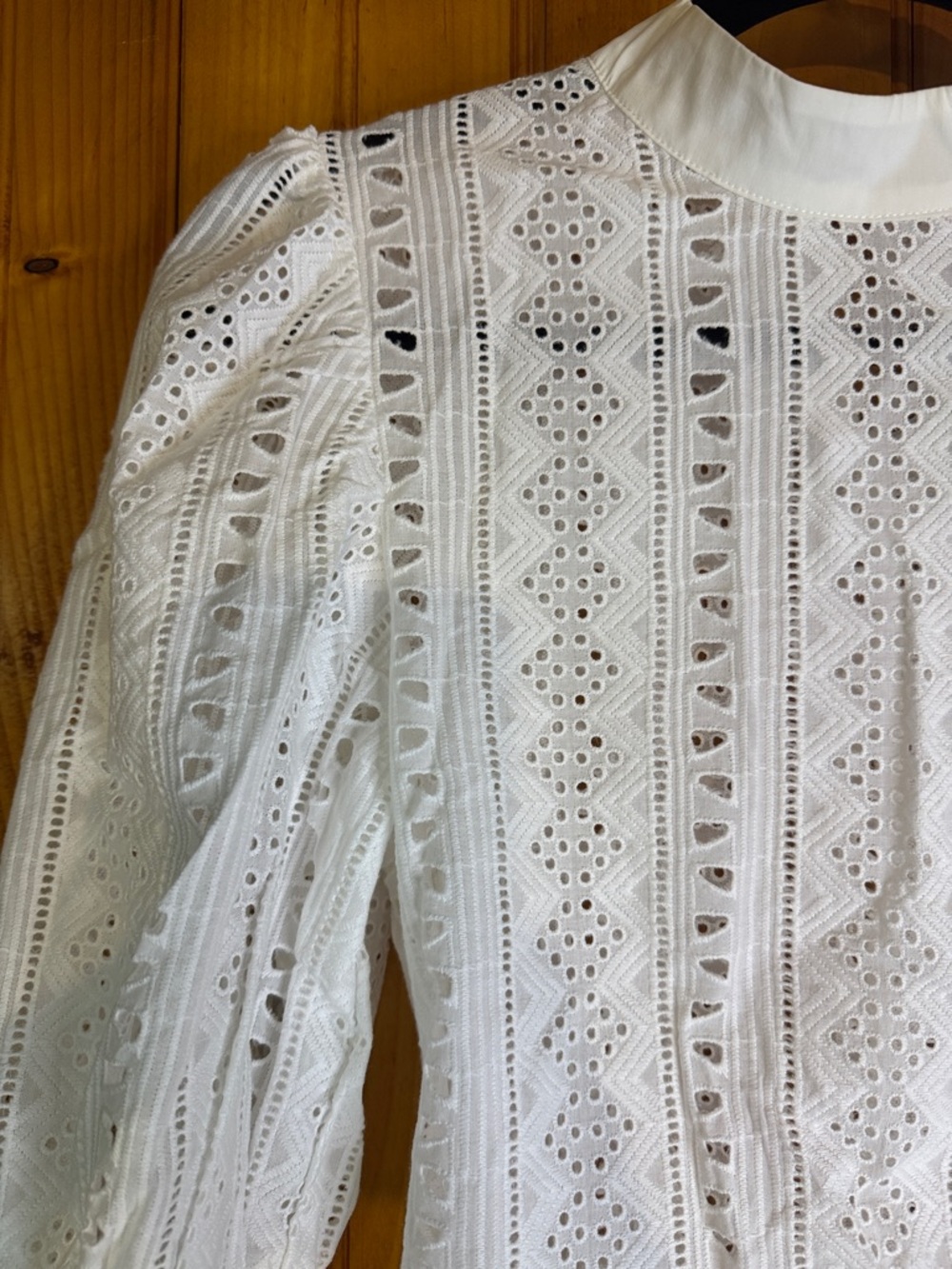 White Eyelet Lace Puff Sleeve Blouse - Picture 3 of 12
